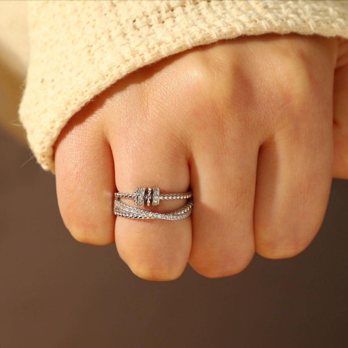 EnchantedCircle - Fidget Ring - Dossify