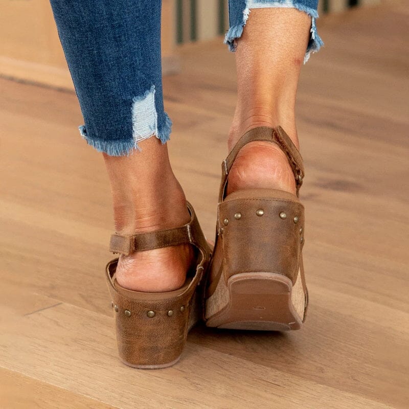 Sandaler med kilklack - Dossify