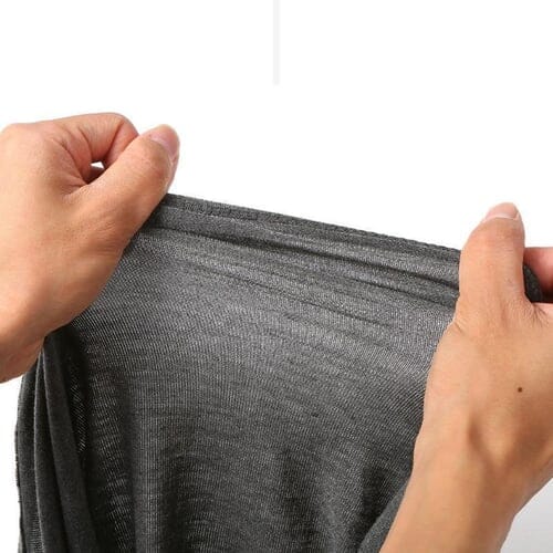 T-shirt med känguruficka - Dossify