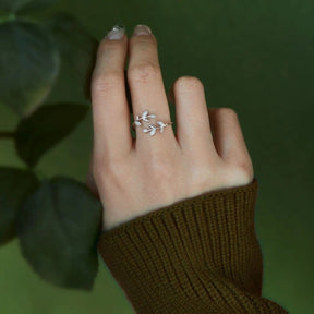 Be-Leaf Ring - Dossify