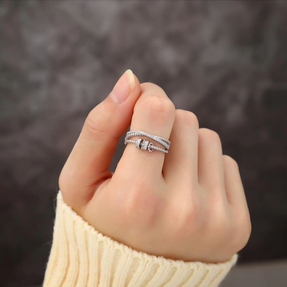 EnchantedCircle - Fidget Ring - Dossify