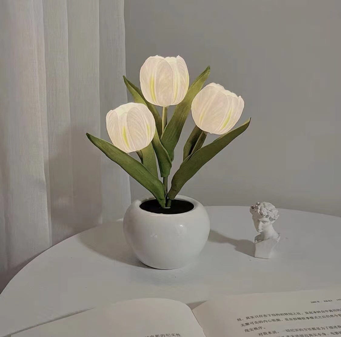 LED Tulpanlampa – Realistisk Blomsterbelysning för Mysig Atmosfär - Dossify