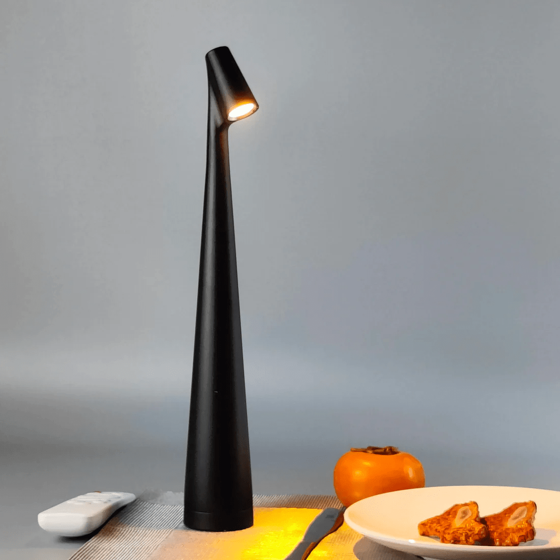 PortaBeam® | Portabel bordslampa - Dossify